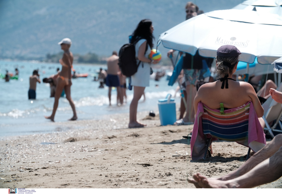 Τα «μπάνια του λαού» έγιναν... τριήμερα λόγω ακρίβειας, αποκαλυπτικό ρεπορτάζ του Dnews για τις διακοπές