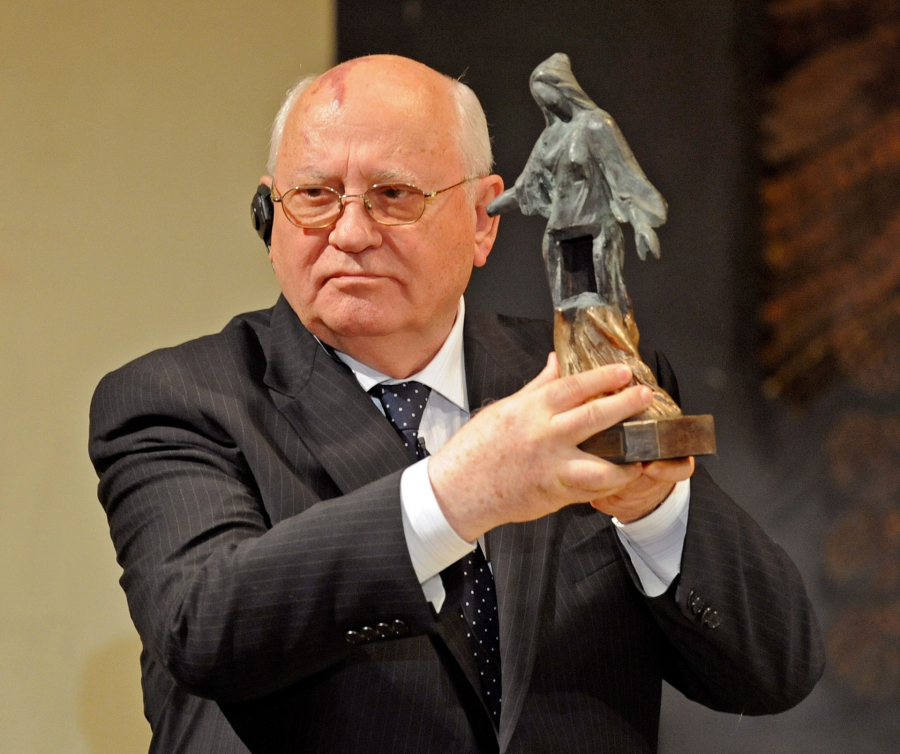 Μήνυμα του υπουργείου Εξωτερικών για το θάνατο του Μιχαήλ Γκορμπατσόφ