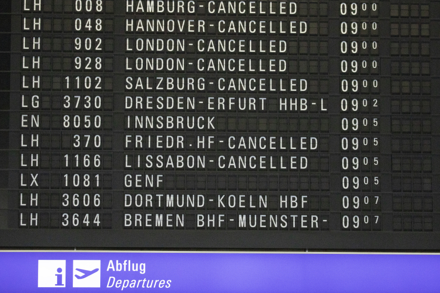Γερμανία: «Νεκρώνουν» τα αεροδρόμια λόγω νέων απεργιών - Χιλιάδες ακυρώσεις πτήσεων