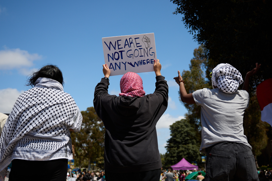Πεδία μάχης τα πανεπιστήμια των ΗΠΑ: Συγκρούσεις, συλλήψεις και τελεσίγραφα