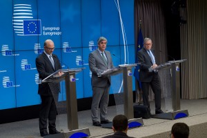 Με το βλέμμα στο Eurogroup - Κληρώνει αύριο για αξιολόγηση, χρέος και επιτήρηση