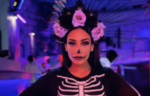 Ευγενία Σαμαρά: Μεταμφιέστηκε σε «σκελετό» για τις Απόκριες