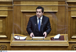 Μηταράκης: Έχουν μειωθεί αισθητά οι αφίξεις στα νησιά