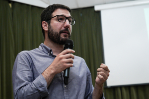 Καταγγελία Ηλιόπουλου για ρατσιστικό περιστατικό στα ΚΤΕΛ Θεσσαλονίκης