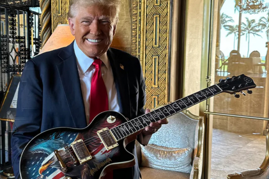 Ο Τραμπ πουλάει κιθάρες αλλά κατασκευάζονται στην Κίνα
