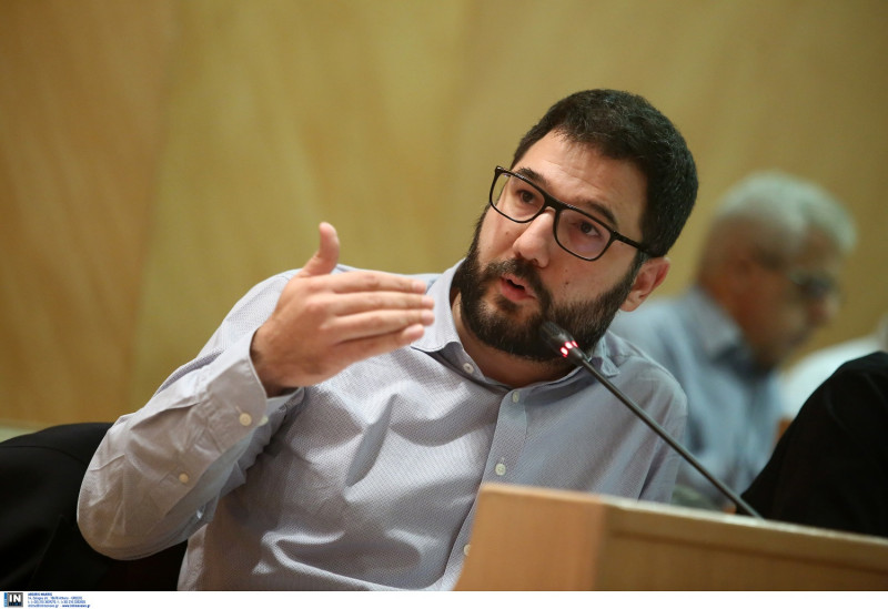 Ηλιόπουλος: «Η κυβέρνηση δημιουργεί νέες πληγές με την κατάργηση του οκταώρου»