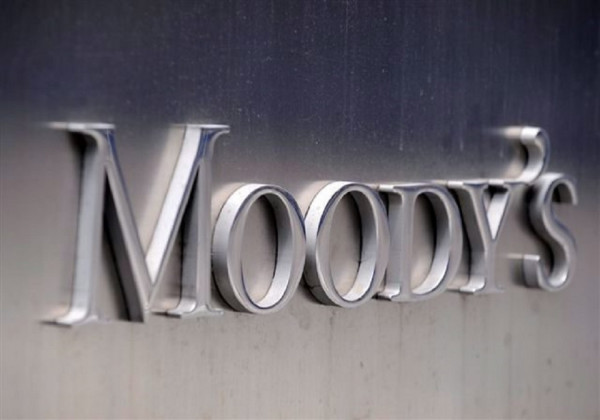 Moody's: Αναθεώρηση των προοπτικών του outlook ελληνικών τραπεζών