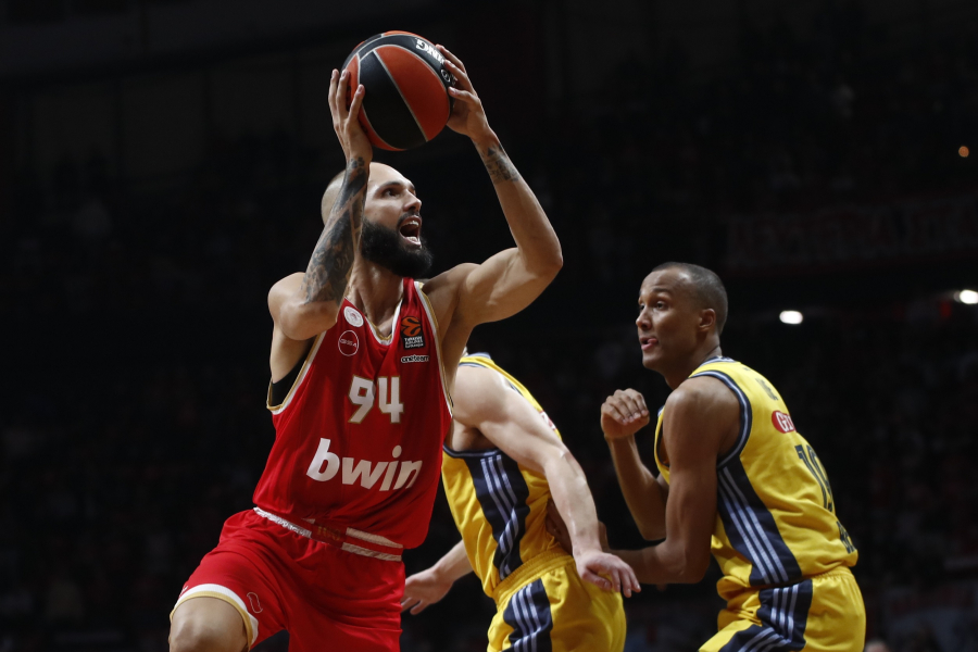 Euroleague: Ο Ολυμπιακός πιέστηκε αλλά νίκησε την Άλμπα (90-85)