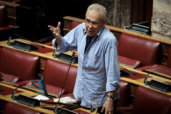 Ζουράρις: Αν βγει ο Μητσοτάκης, θα ζητήσω πολιτικό άσυλο στη Γαλλία