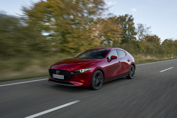 Η Mazda παρουσιάζει το ανανεωμένο Mazda3!