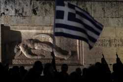 Νέα πακέτο διάσωσης για την Ελλάδα έως 50 δισ. ευρώ ετοιμάζει η ΕΕ