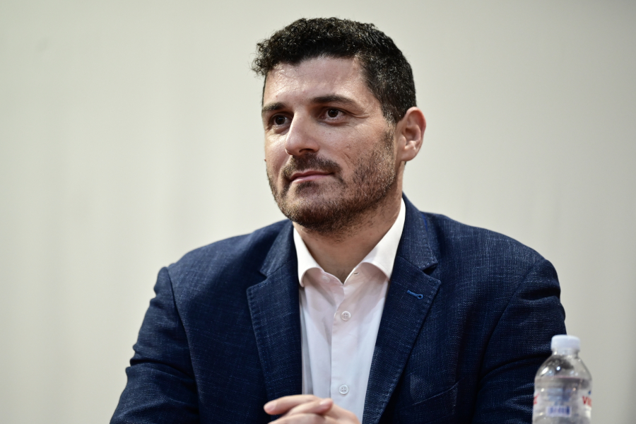 Διονύσης Τεμπονέρας στο Dnews: Τα τέσσερα ψέματα της κυβέρνησης για κατώτατο μισθό, εισφορά αλληλεγγύης, συλλογικές συμβάσεις και μείωση των ασφαλιστικών εισφορών