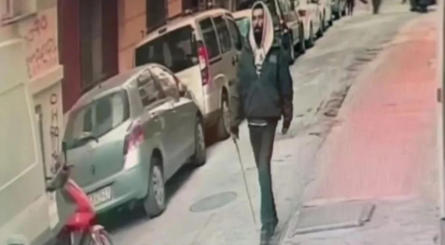 Βίντεο ντοκουμέντο από τα Εξάρχεια: Η στιγμή που ο Παλαιστίνιος διαφεύγει μετά την επίθεση στην 29χρονη