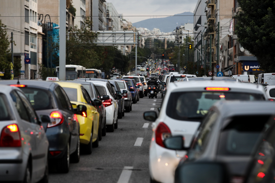 Καθαρά Δευτέρα: Για ποια οχήματα ισχύει η απαγόρευση κυκλοφορίας, ποια εξαιρούνται