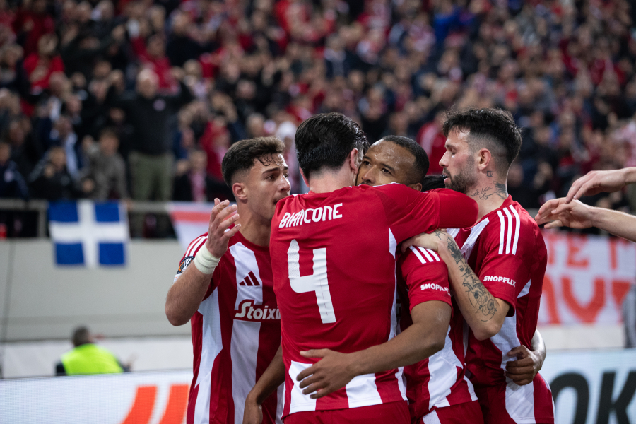 «Βρέχει… κέρδη»: Ο Ολυμπιακός «έσβησε» σε μισή σεζόν τα χρήματα του Conference – Ανεβασμένος και ο ΠΑΟΚ!