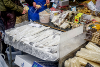 Η Καθαρά Δευτέρα... σε θερμίδες: Δείτε πόσες έχουν η λαγάνα, η ταραμοσαλάτα και ο χαλβάς