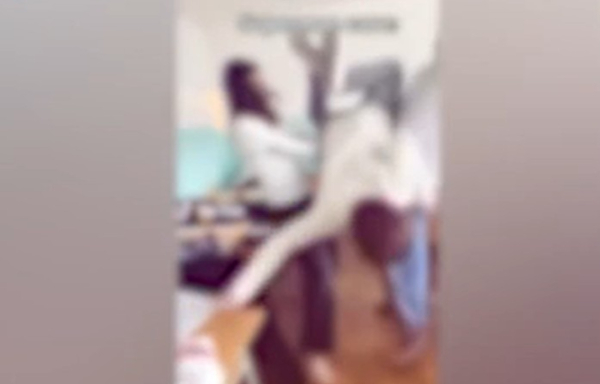 Ρόδος: Τι είπε στον διευθυντή του σχολείου πριν διασωληνωθεί ο 13χρονος που έκανε το TikTok challenge με τον Σούπερμαν