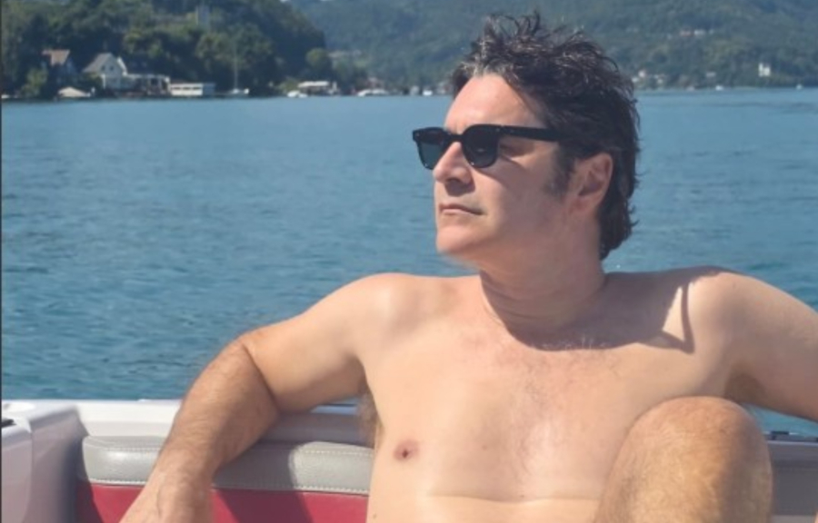 Χριστόφορος Παπακαλιάτης: Στην Αυστρία για διακοπές - Νέες φωτογραφίες