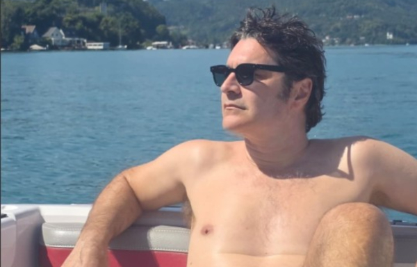 Χριστόφορος Παπακαλιάτης: Στην Αυστρία για διακοπές - Νέες φωτογραφίες