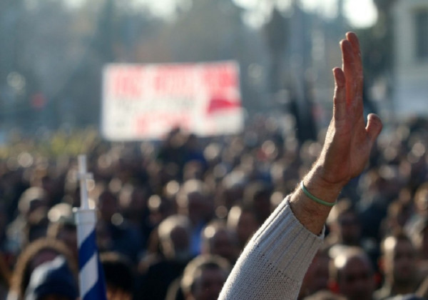 Δωρεάν μετακίνηση για τους δημότες Σαρωνικού που θα συμμετέχουν στο συλλαλητήριο για τη Μακεδονία στο Σύνταγμα