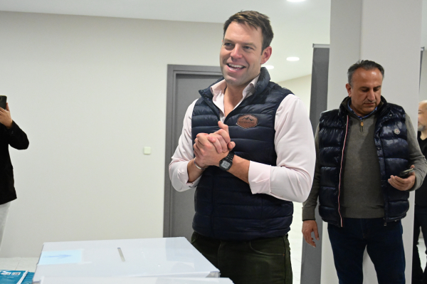 Κασσελάκης: Η δεξιά στροφή και τα σενάρια των συμμαχιών