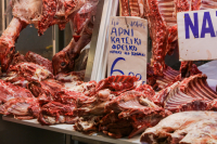 Οδηγίες για «ασφαλές» Πάσχα, πώς να αποψύξετε το κρέας, τι πρέπει να προσέξετε με τα αυγά