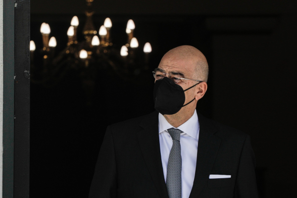 Επίσκεψη Δένδια αύριο στην Πρίστινα