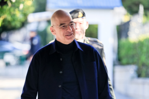 Στην κοπή της πρωτοχρονιάτικης πίτας του επιμελητηρίου Αχαΐας ο Νίκος Δένδιας - Η ανάρτησή του