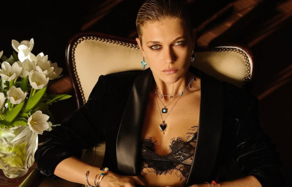 Ερωτευμένη η Κλέλια Ανδριολάτου