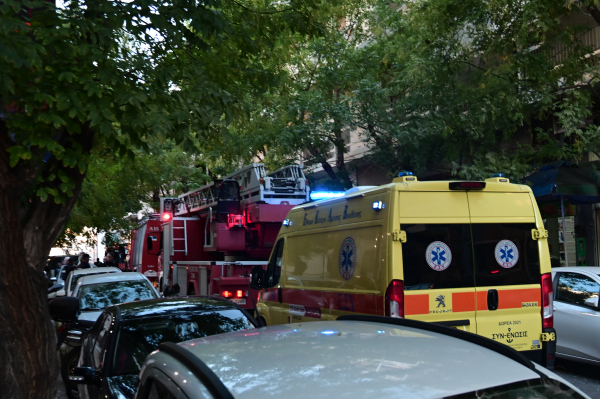 Νεκρός άνδρας μετά από φωτιά σε διαμέρισμα στη Θεσσαλονίκη - Πήδηξε στο κενό