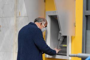 Προσοχή: Τεράστια απάτη στα ΑΤΜ, το λάθος που απαγορεύεται να κάνετε