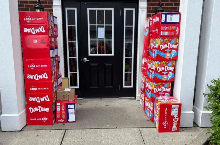 Οχτάχρονος αγόρασε από το κινητό της μητέρας του 70.000 γλειφιτζούρια