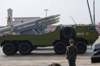 «Το Πεκίνο τρέχει κι ετοιμάζεται για μαραθώνιο»: Η νέα εξοπλιστική κούρσα αλλάζει τις ισορροπίες