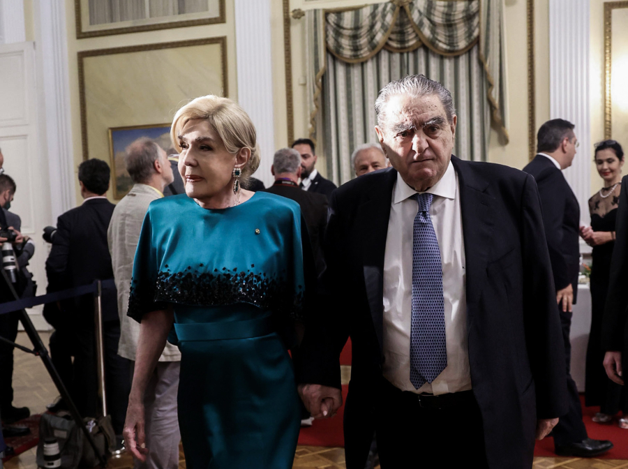 Πέθανε ο Βαρδής Βαρδινογιάννης