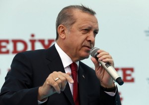 Ο Ερντογάν καλεί τους Κούρδους να τον ψηφίσουν στις εκλογές της 24ης Ιουνίου