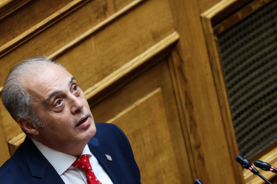 Βελόπουλος υμνεί Τραμπ και Νετανιάχου