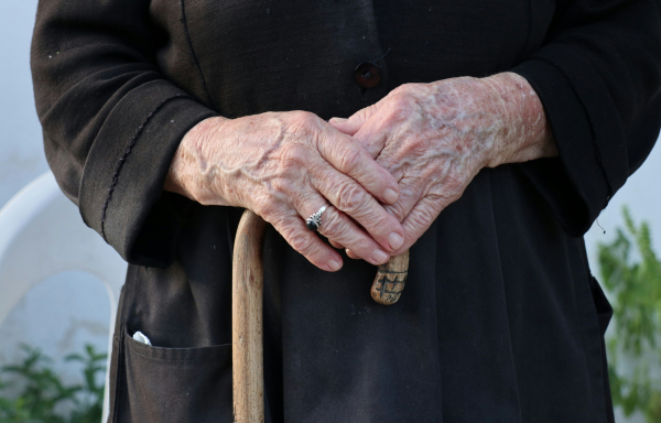 Νέος γύρος αναδρομικών για συνταξιούχους: Πληρωμές έως 16.500 ευρώ από τον ΕΦΚΑ το 2026