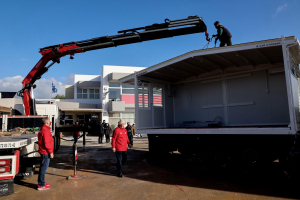 ΣΥΡΙΖΑ: «"Διώχνουν" από τους οικίσκους τους σεισμόπληκτους του δήμου Μινώα Πεδιάδος της Κρήτης»