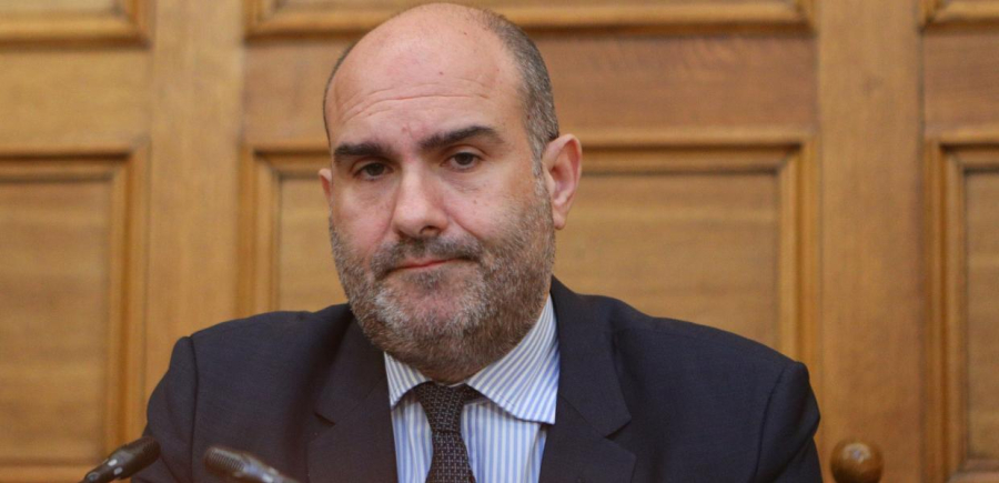 «Πυρά» Μαρκόπουλου κατά κυβερνητικών στελεχών - «Να βγουν κόκκινες κάρτες σε όποιους υστερούν»