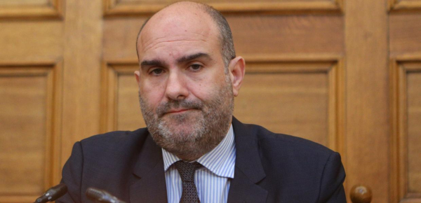 «Πυρά» Μαρκόπουλου κατά κυβερνητικών στελεχών - «Να βγουν κόκκινες κάρτες σε όποιους υστερούν»