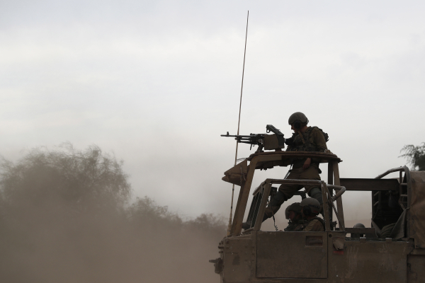 «Καταλάθος» η έκρηξη κοντά στο πέρασμα στη Ράφα: «Θα υπάρξουν τρία μέτωπα αν εμπλακείτε, όχι δυο», προειδοποιούν το Ιράν οι ΗΠΑ