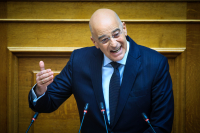 «Γαλάζιες» αιχμές για το νομοσχέδιο Δένδια