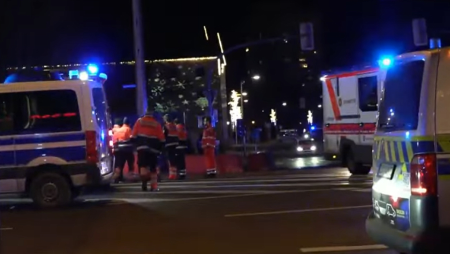 Γερμανία: Μακελειό σε Χριστουγεννιάτικη αγορά - Φόβοι για 11 νεκρούς, Σαουδάραβας ο δράστης