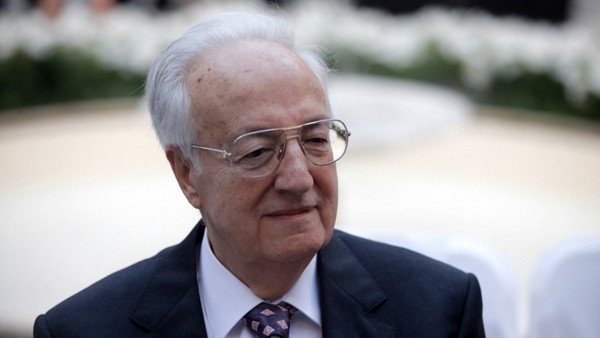 Χρήστος Σαρτζετάκης: Ποιος κρύβεται πίσω από την ψευδή είδηση του θανάτου του