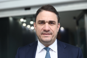 Τσουκαλάς κατά κυβέρνησης: Τώρα κουνούν το πόρισμα του ΕΟΔΑΣΑΑΜ ως κουρελόχαρτο