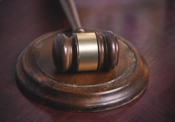 Επίδοση εξωδίκου στον Υπ. Δικαιοσύνης για την απόφαση του Διστόμου