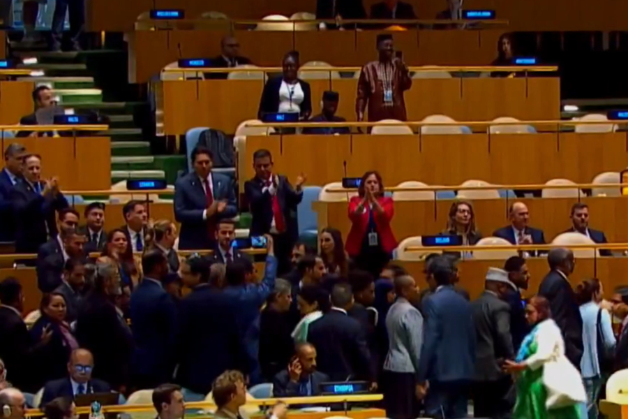 ΟΗΕ: Σε άδεια αίθουσα μίλησε ο Νετανιάχου - Μαζικές αποχωρήσεις όταν ανέβηκε στο βήμα (Βίντεο)