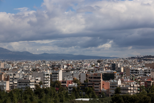 Στα ύψη τα ενοίκια: Πόσο κοστίζει σήμερα ένα τριάρι στην Αθήνα