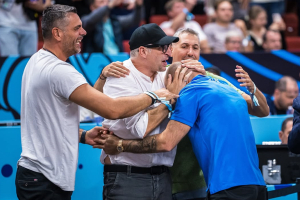 «Ψυχεδέλεια» και Eurobasket 2025: Απολαυστικό βίντεο της FIBA με Παπαλουκά, Τσαρτσαρή και Διαμαντίδη