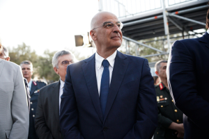Τα συγχαρητήρια Δένδια στον Εμμανουήλ Καραλή